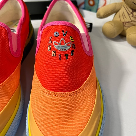 Adidas Nizza Slip On Pride!!! - Picture 8 of 15